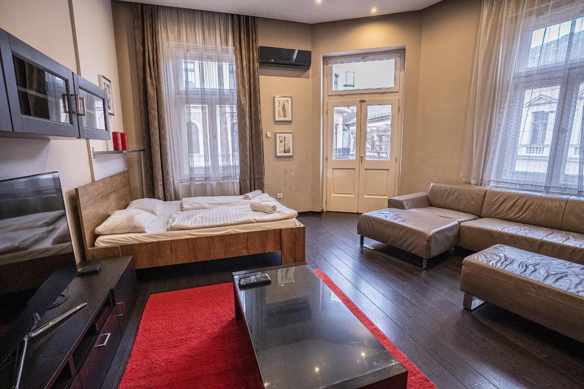Kelemen Apartment Сегед Экстерьер фото